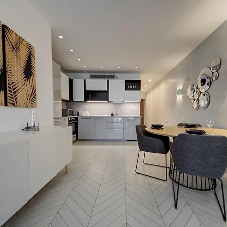 Apartment One Bed - Spinola Bay Views In Paceville St Julians Saint Julian's