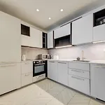 One Bed - Spinola Bay Views In Paceville St Julians